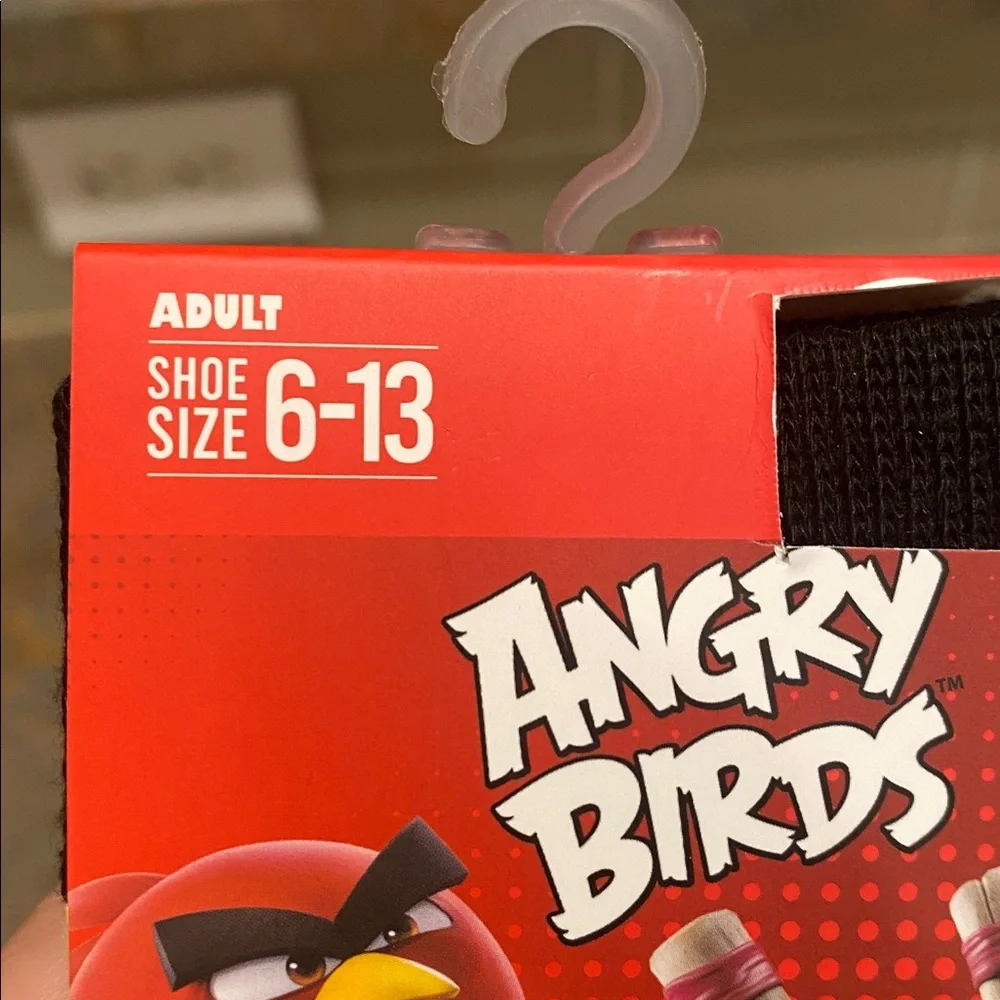 Angry Birds Yellow Crew Adult Socks Size 6-13 NWT